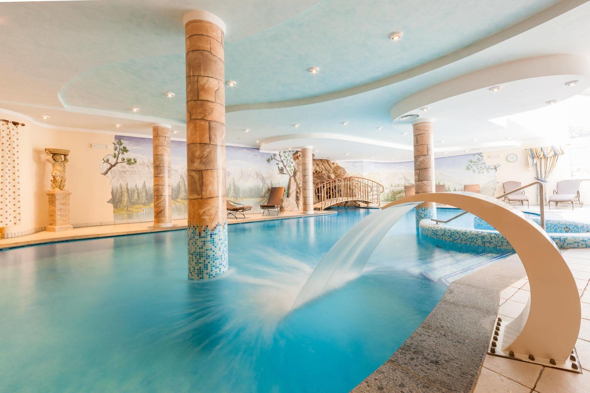 לאצ'ס Dolcevita Hotel Jagdhof מראה חיצוני תמונה